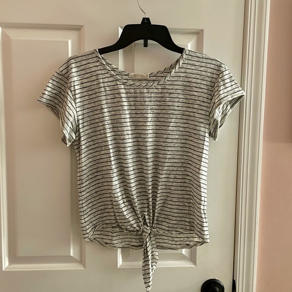 Tops - Gray Crop T-shirt